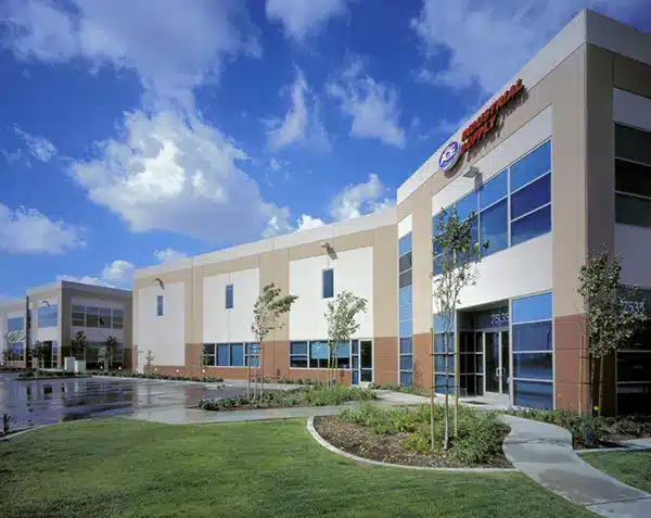 7601 & 7651 N San Fernando Road Burbank exterior photo
