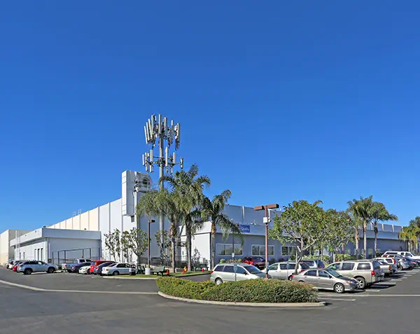 8201 Woodley Ave Van Nuys photo exterior